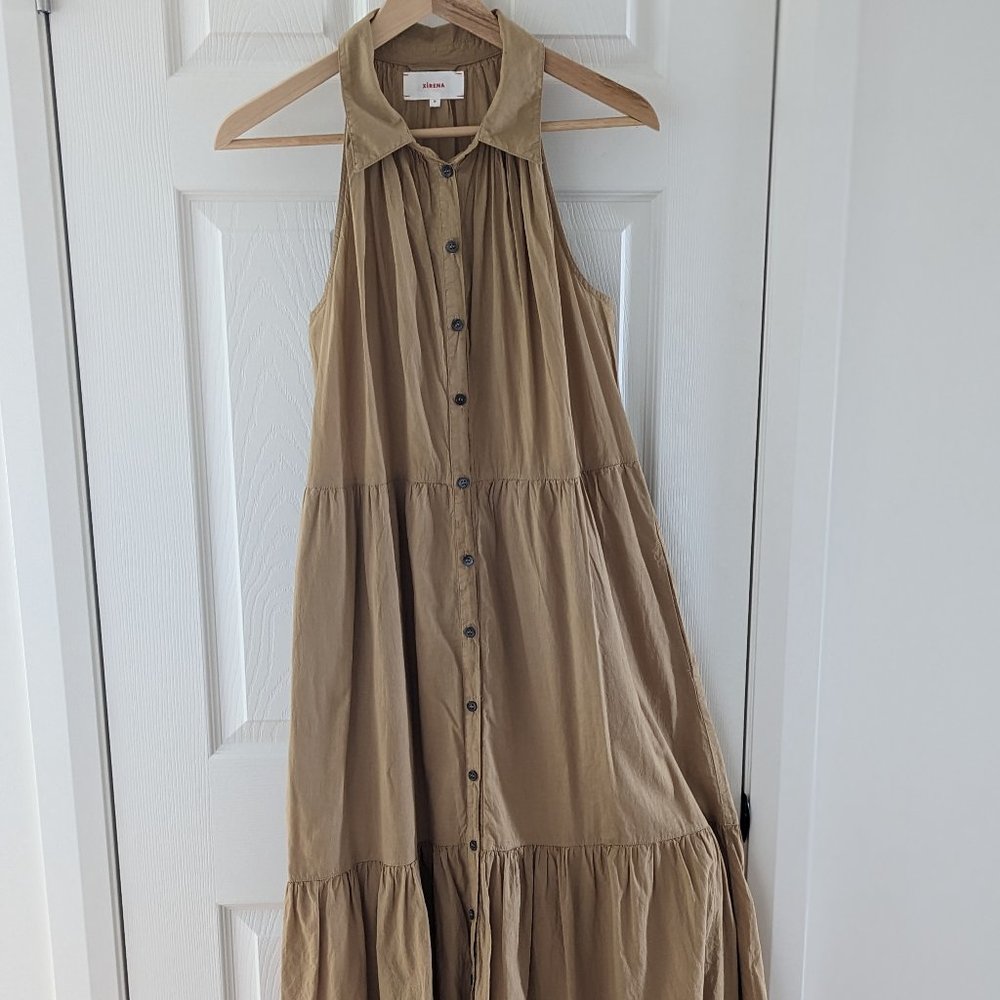 XiRENA Tan Sleeveless Button-Down Dress